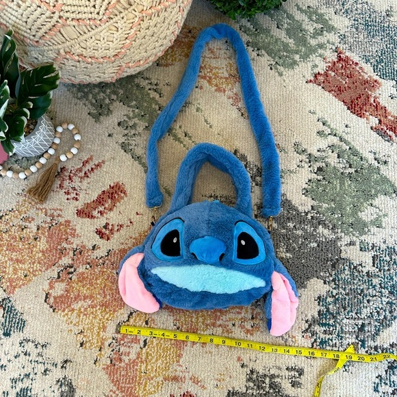 New Disney Lilo & Stitch Plush Shoulder Bag Crossbody Purse THE CUTEST - Picture 14 of 15